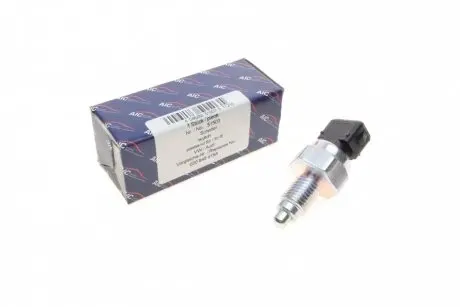 Датчик включения заднего хода vw t4-03/caddy ii 95-04 (m12x1.5) AIC 51503