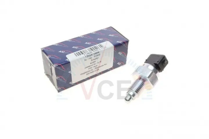 Датчик включения заднего хода vw t4-03/caddy ii 95-04 (m12x1.5) AIC 51503 (фото 1)