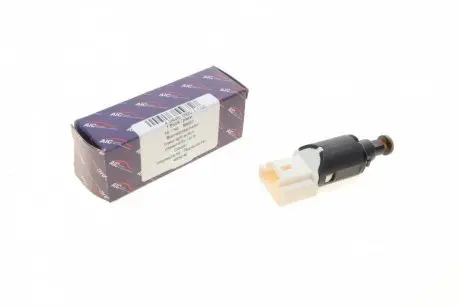 Датчик педалі гальма citroen berlingo/peugeot partner 1.4/2.0 hdi 96- (4 конт.) AIC 55882