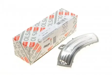 Фонарь указателя поворота желтый, со светодиодами, правый AIC 72183