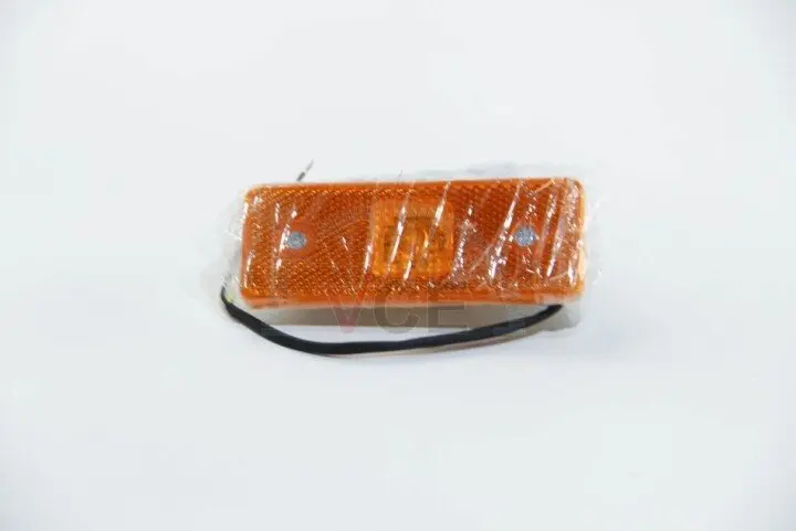 Ліхтар бічний (габарит) mb sprinter (з кронштейном) AUTOTECHTEILE 100 8246 (фото 1)