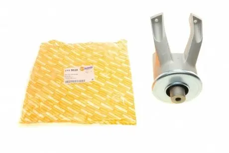 Подушка двигателя (задняя) vw t5 2.5 tdi (1990.20) AUTOTECHTEILE 319 9020