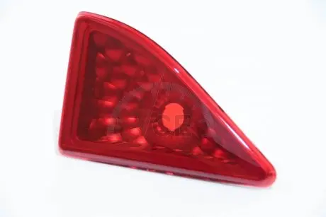 Ліхтар сигналу гальмування (додатковий) Renault Master III/Opel Movano 10- AUTOTECHTEILE 503 0261