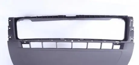 Бампер (передний) citroen jumper/ fiat ducato/peugeot boxer 06-14 (средняя часть) AUTOTECHTEILE 505 1108