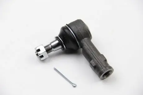 Наконечник поперечной рулевой тяги AYD 9101640