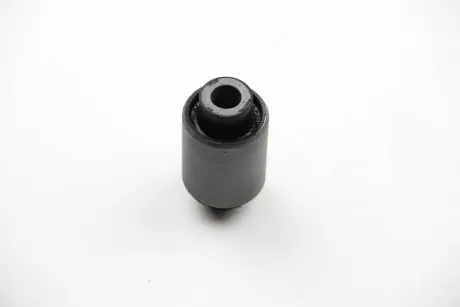 Сайлентблок нижнего рычага задней подвески, внутренний opel vectra c 02- (35.7х12.2х62) BCGUMA BC0307