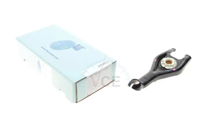 Вилка выжимного подшипника Blue Print ADP153315 (фото 1)