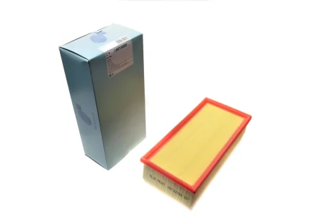 Фильтр воздушный двигателя Blue Print ADT32293