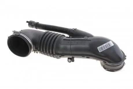 Трубопровод воздуха BMW 13717804846