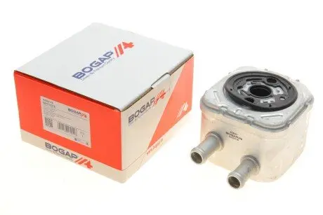 Радіатор масляний теплообмінник BOGAP A4222116