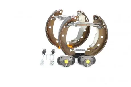 Тормозные колодки (набор) BOSCH 0204114034