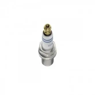 Свеча зажигания BOSCH 0 242 240 619