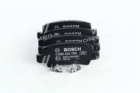Комплект гальмівних колодок, дискове гальмо BOSCH 0 986 424 790 (фото 1)