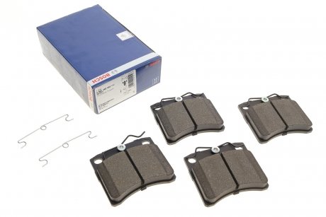 Комплект тормозных колодок, дисковый тормоз BOSCH 0 986 460 954 (фото 1)