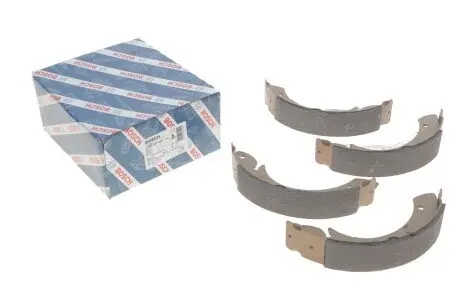 Комплект тормозных колодок BOSCH 0 986 487 528