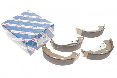 Комплект тормозных колодок BOSCH 0 986 487 629