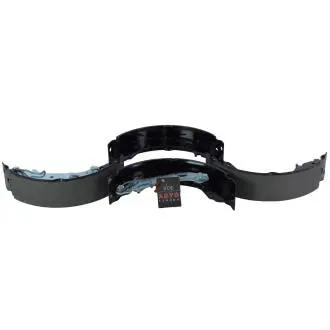 Комплект тормозных колодок BOSCH 0 986 487 773