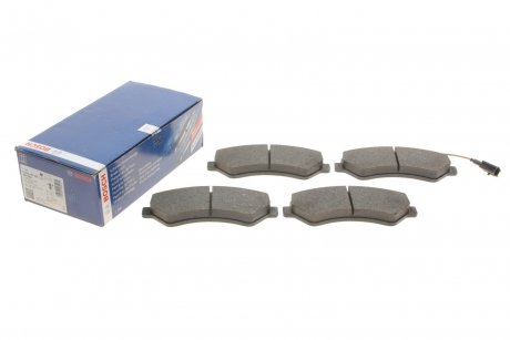 Комплект тормозных колодок, дисковый тормоз BOSCH 0 986 495 095 (фото 1)