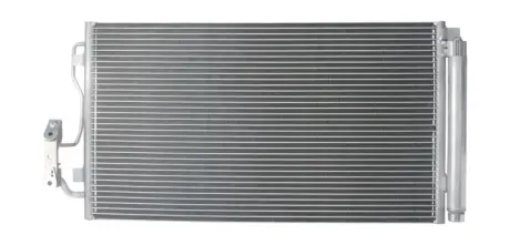 Конденсатор кондиціонера (з осушувачем) BMW 1 (F20), 1 (F21), 2 (F22, F87), 2 (F23), 3 (F30, F80), 3 (F31), 3 GRAN TURISMO (F34), 4 (F32, 8F) COUP 07.11- BOSCH 1986AD2021