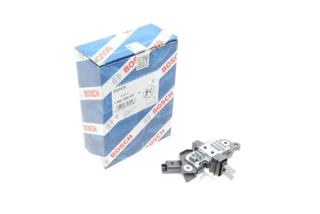 Регулятор генератора (com) BOSCH 1986AE0157