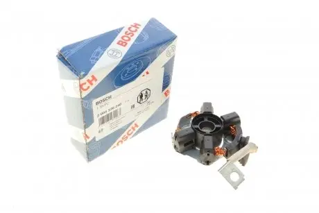 Кронштейн, вугільна щітка BOSCH 2 004 336 240