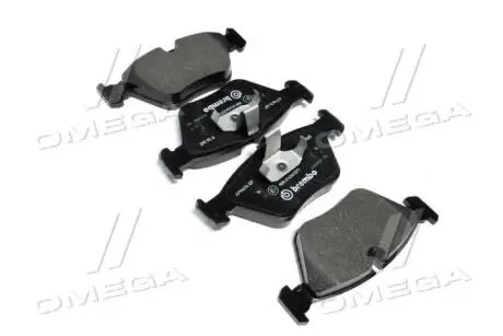 Комплект тормозных колодок, дисковый тормоз BREMBO P 06 065