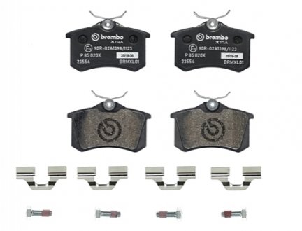 Комплект тормозных колодок, дисковый тормоз BREMBO P 85 020X (фото 1)