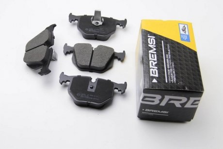 Комплект тормозных колодок, дисковый тормоз BREMSI BP2652 (фото 1)
