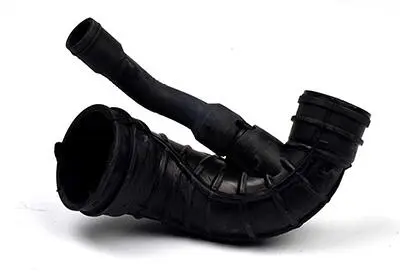 Патрубок воздушный FIESTA/FUSION 2008-2012 (1.4TDCI) BSG BSG30720045