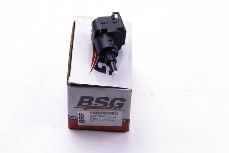 Выключатель фонаря сигнала торможения BSG BSG 90-840-038