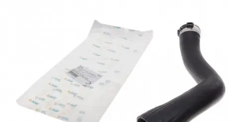 Патрубок интеркулера (l) opel insignia 2.0cdti 08- ÜC-EL 95142