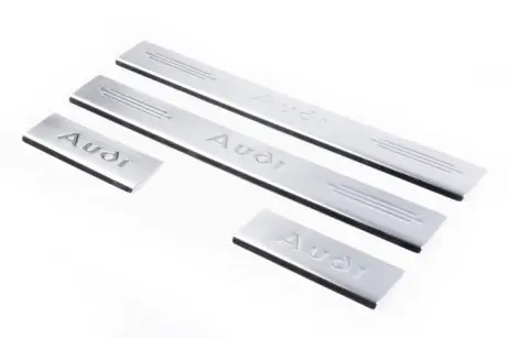 Накладки на пороги (4 шт,) Audi A6 C5 1997-2001 рр. CarmoS CAR5005