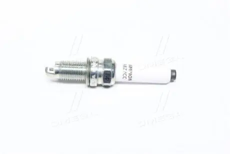 Свіча запалювання CHAMPION OE247