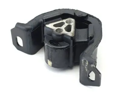 Опора двигуна l daewoo lanos nexia sens oe 90250437 gm korea CTR GZ0001