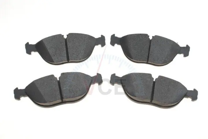 Фото 1 - Комплект гальмівних колодок, дискове гальмо DELPHI LP1002 Комплект гальмівних колодок, дискове гальмо DELPHI LP1002 (фото 1)