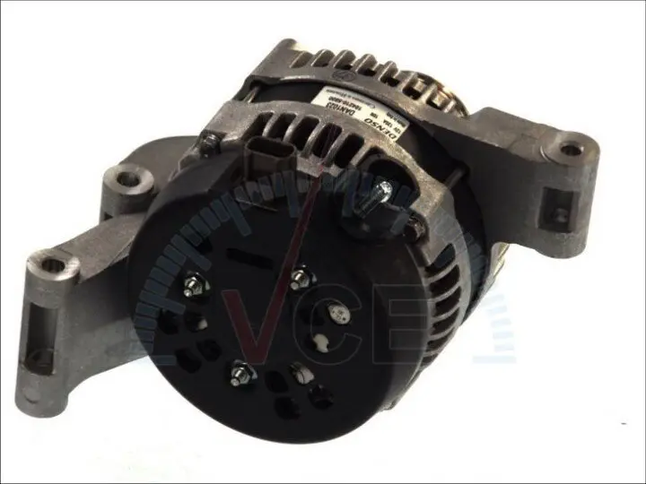 Фото 1 - Генератор DENSO DAN1023 Генератор DENSO DAN1023 (фото 1)