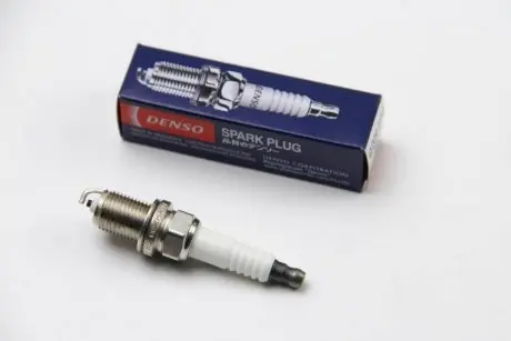 Свеча зажигания DENSO Q20R-U11