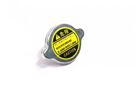 Крышка радиатора isuzu, богдан /большая/, эталон, tata е1-е3 расширительного бачка <дк> DK DK-252750108243