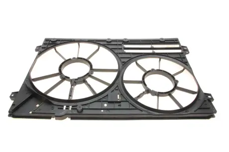 Диффузор радиатора VW Jetta III 2.5 06-10 DPA 11211368802