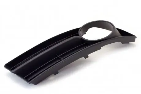 Решітка протитуманної фари з отвором права vw caddy iii (04-15), touran (1t1, 1t2) (03-10) DPA 88530739902