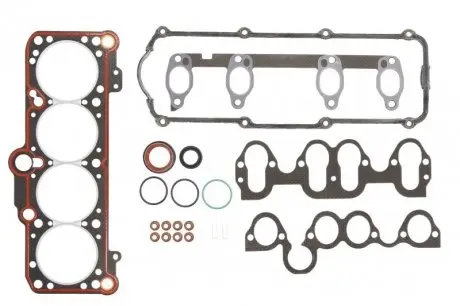 Комплект прокладок, головка цилиндра ELRING 670.750