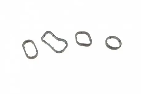 Комплект прокладок, масляный радиатор ELRING 784.680