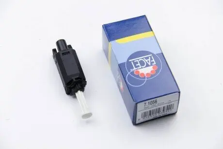 Выключатель фонаря сигнала торможения FACET 7.1056