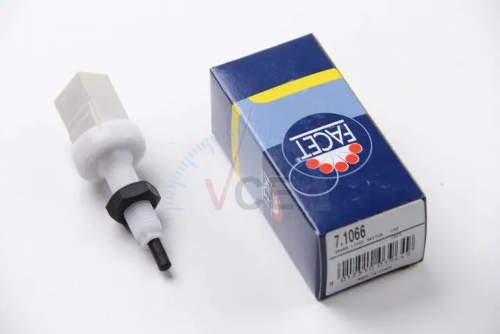 Выключатель фонаря сигнала торможения FACET 7.1066 (фото 1)