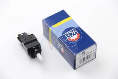 Вимикач ліхтаря сигналу гальмування FACET 7.1088