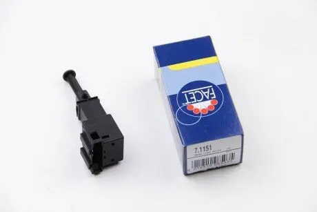 Вимикач ліхтаря сигналу гальмування FACET 7.1151