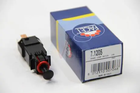 Выключатель фонаря сигнала торможения FACET 7.1205