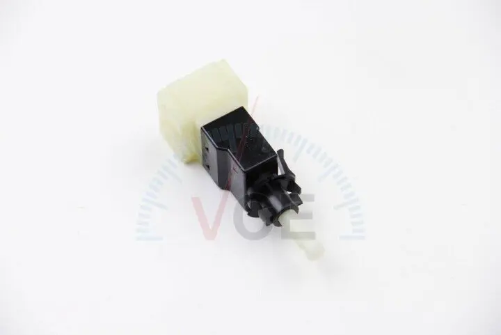 Выключатель фонаря сигнала торможения FACET 7.1206 (фото 1)