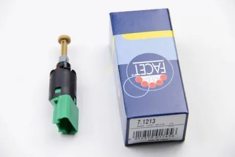 Выключатель фонаря сигнала торможения FACET 7.1213