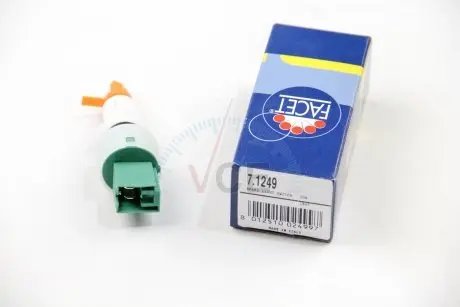 Выключатель, привод сцепления (tempomat) FACET 7.1249